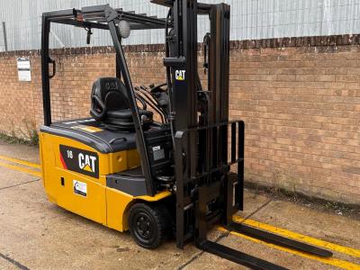 Caterpillar 1.6t electric