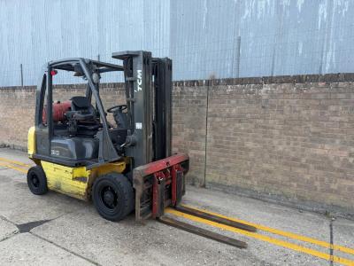TCM 2ton gas