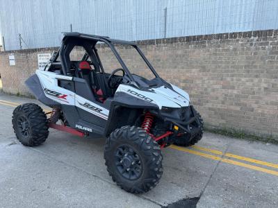 Polaris RZR 1000 RS1