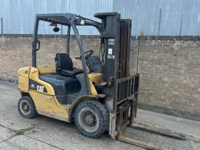 Caterpillar 2.5t diesel