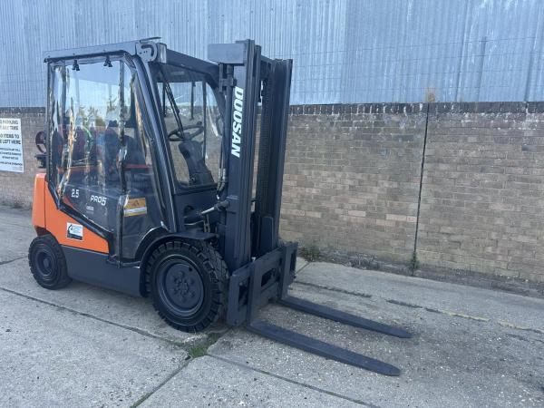 Doosan 2.5t gas