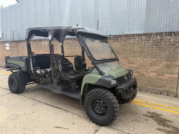 John Deere 855 Gator twin cab