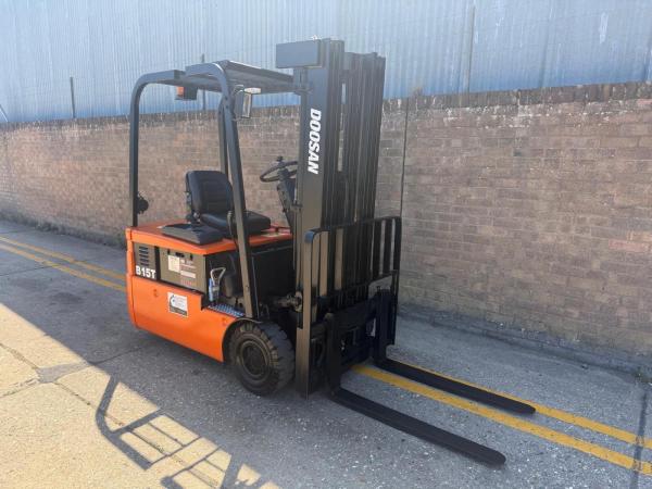 Doosan 1.5t electric