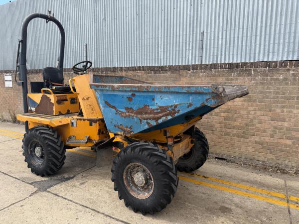 Thwaites 3ton swivel