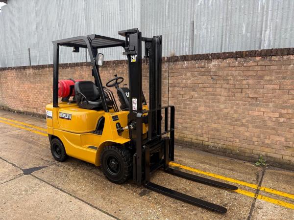 Caterpillar 1.8t gas