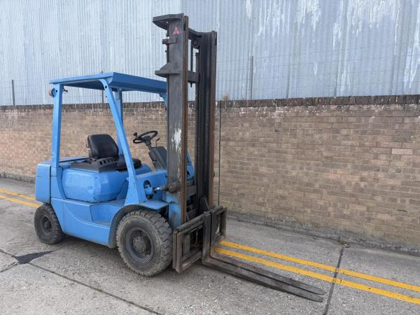 Mitsubishi 2.5t diesel