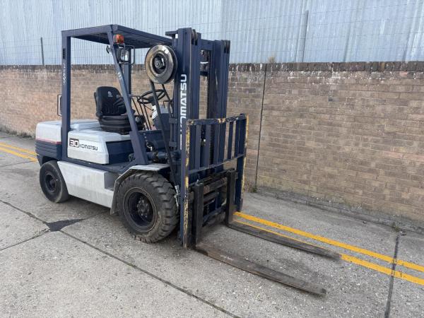 Komatsu 3ton diesel